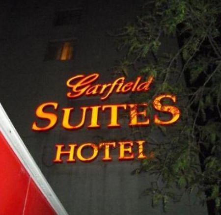 Garfield Suites Hotel Cincinnati Exterior foto